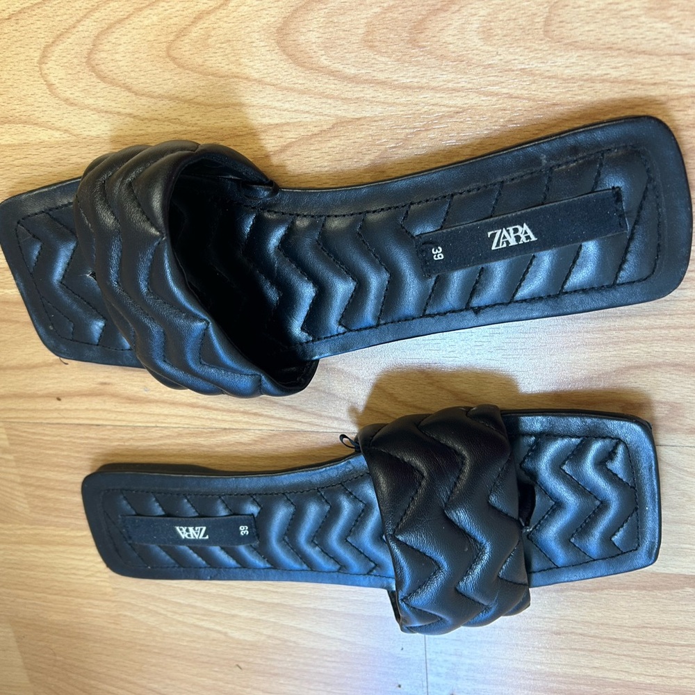 Zara black quilted square toe sandals women’s size 39